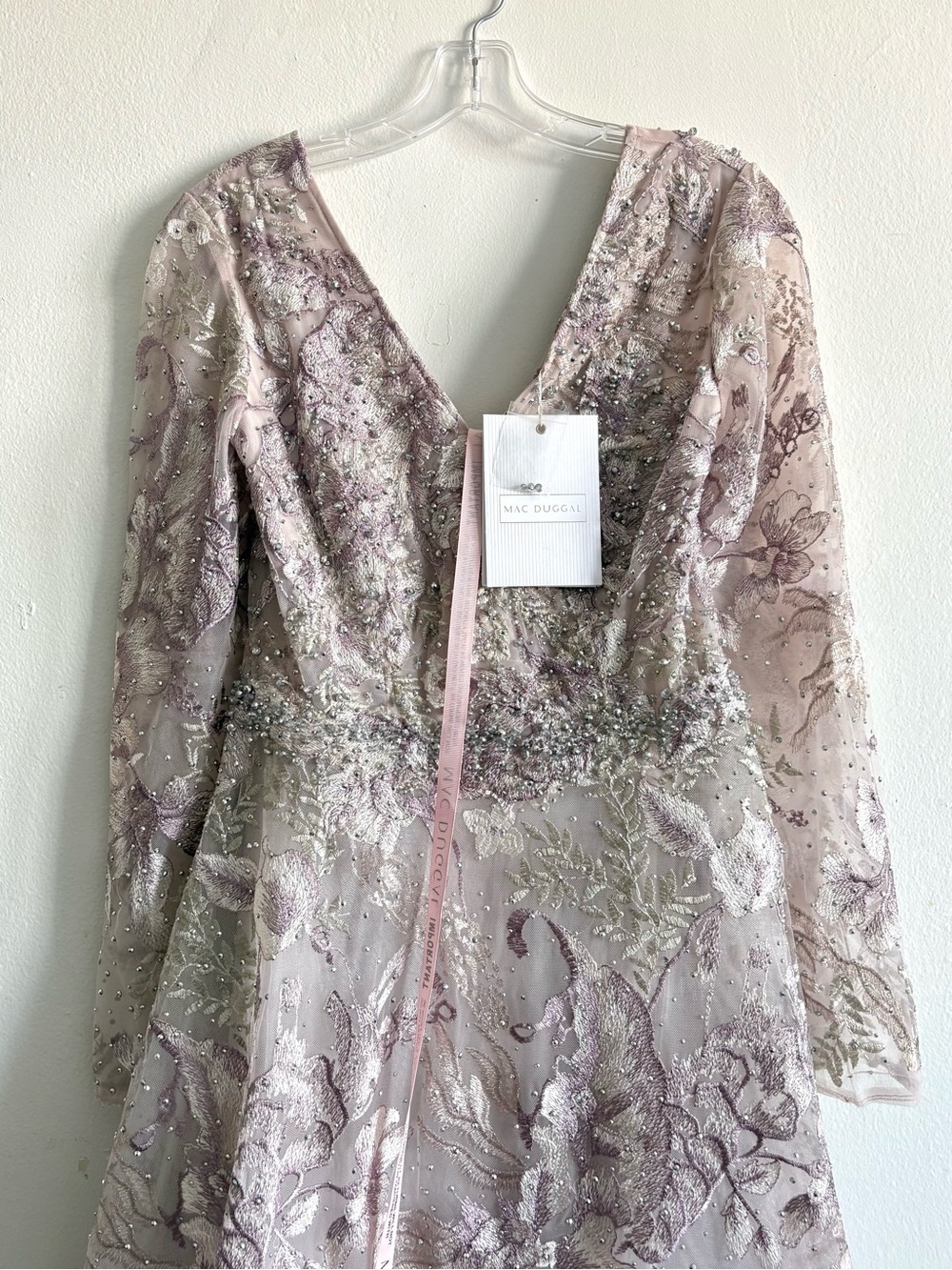 Mac Duggal 20214 Long Sleeve Formal Evening Dress in Vintage Lilac size 8 - Picture 4 of 12